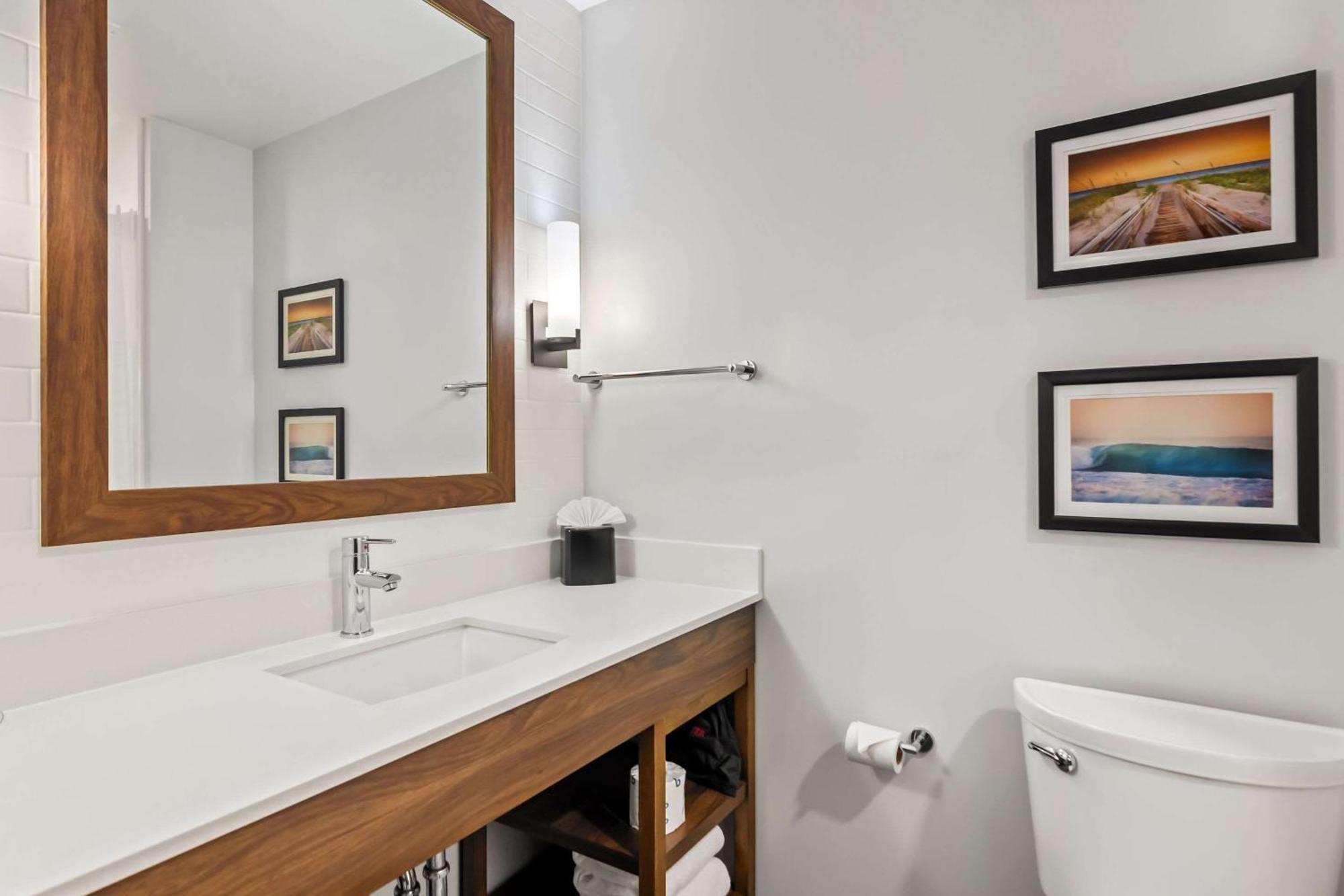 Comfort Suites Stuart-Hutchinson Island Экстерьер фото